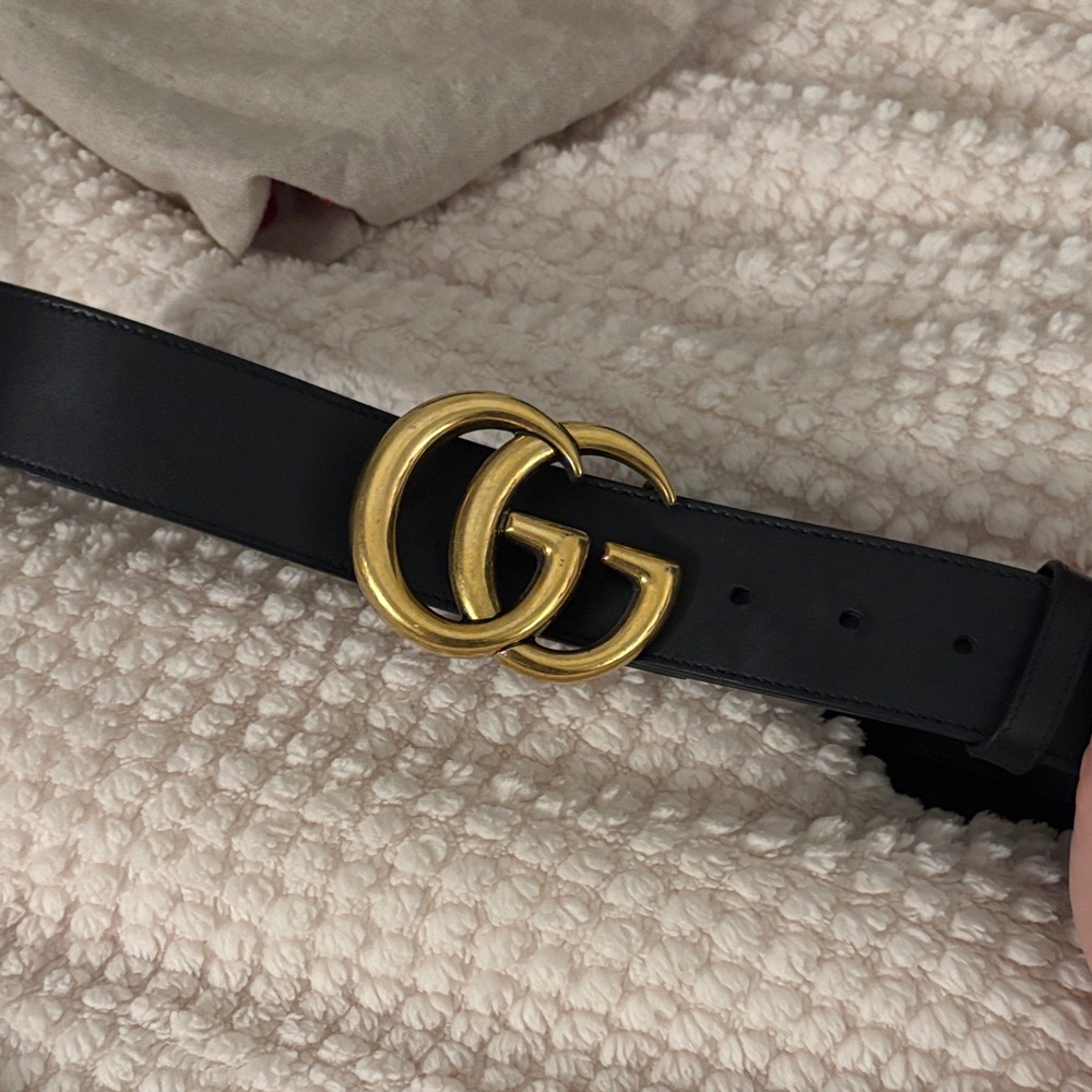Gucci Black Belt with Gold GG Buckle